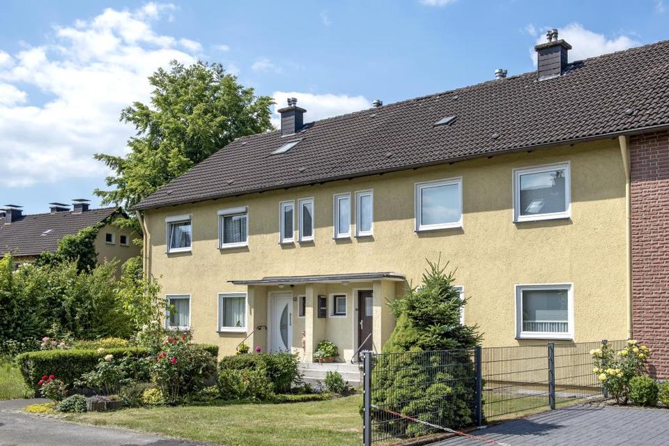 Thumbnail-Schöne 3 Zimmer-Wohnung mit Balkon in bester Lage von Hagen Vorhalle!