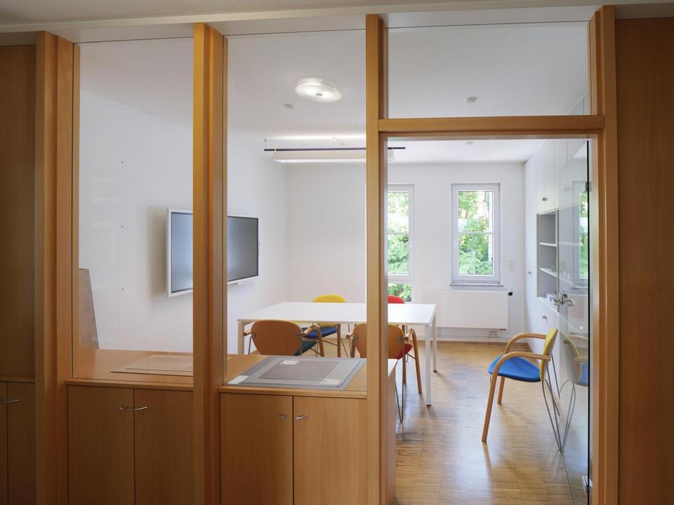 Thumbnail-Büroraum in 3-er Bürogemeinschaft mitten in Oedheim zu vermieten