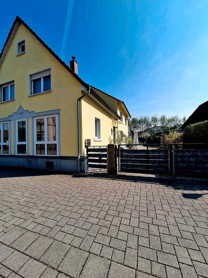 Thumbnail-Freistehendes EFH in Spielstraße Ötigheim