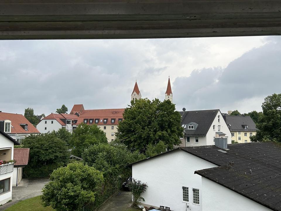 Thumbnail-Neu renovierte 2 Zimmer Wohnung nahe Bahnhof