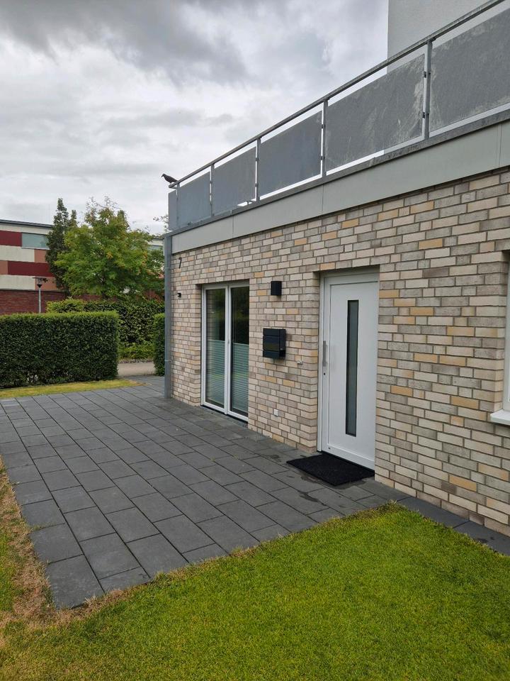 Thumbnail-Teilmöblierte 2Zimmer 60 qm Wohnung mit Terrasse und Garten