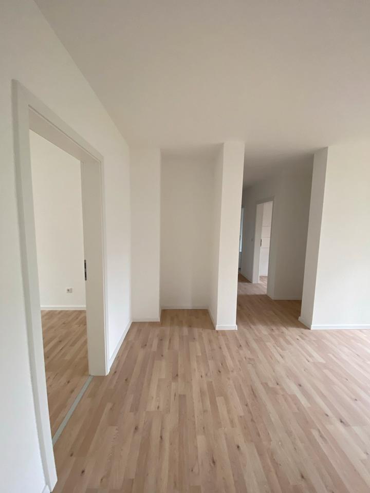 Thumbnail-Modernisierte 3,5 Zimmer Wohnung in Hamm (Sieg)