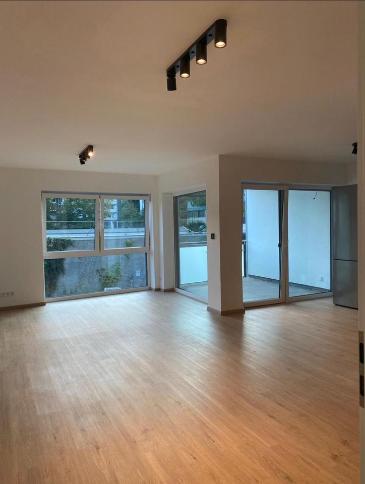 Thumbnail-Moderne 2 Zimmer Wohnung in Siegen