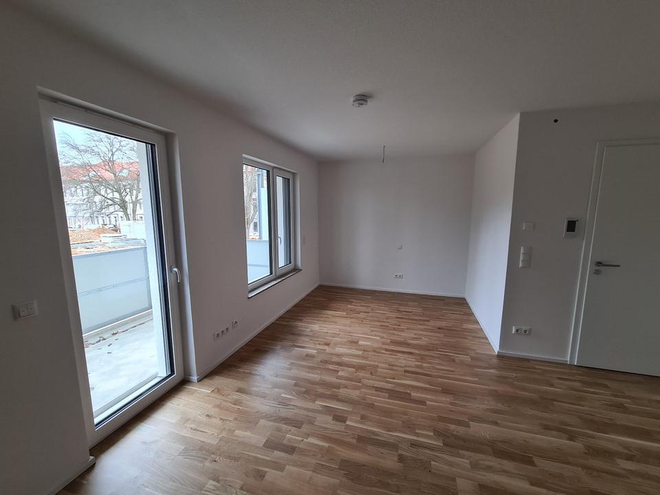 Thumbnail-Helle 1-Zimmer Wohnung mit Balkon zur Miete