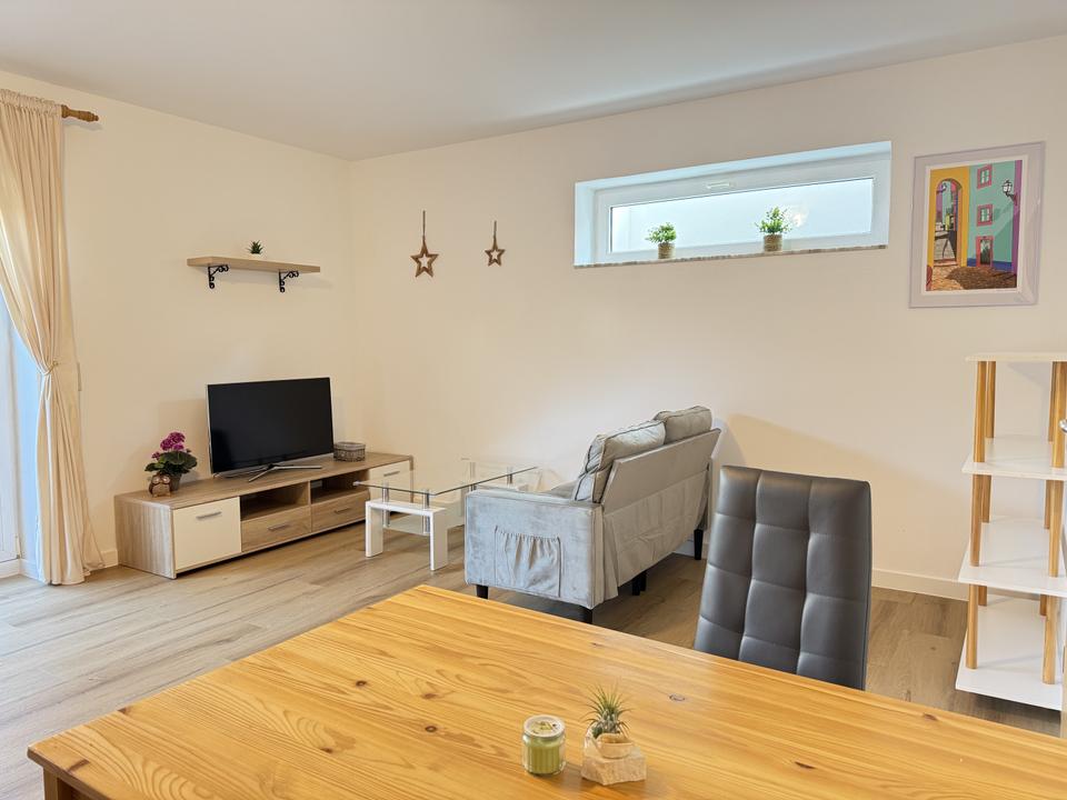 Thumbnail-Moderne und helle Souterrainwohnung in Detmold-Heiligenkirchen