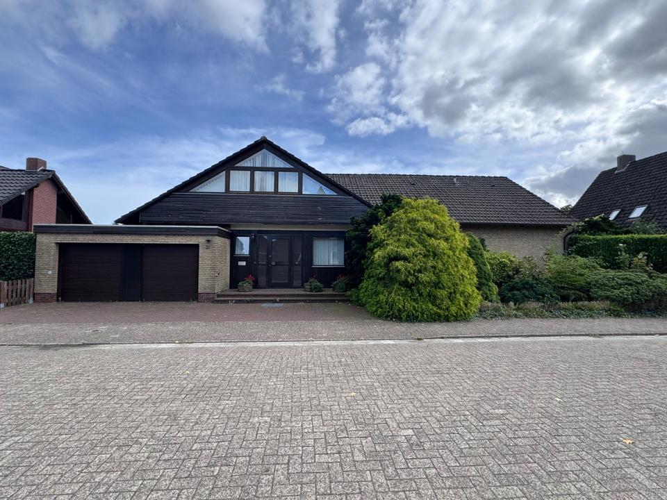 Thumbnail-Freistehendes Einfamilienhaus in WiefelstedeMetjendorf