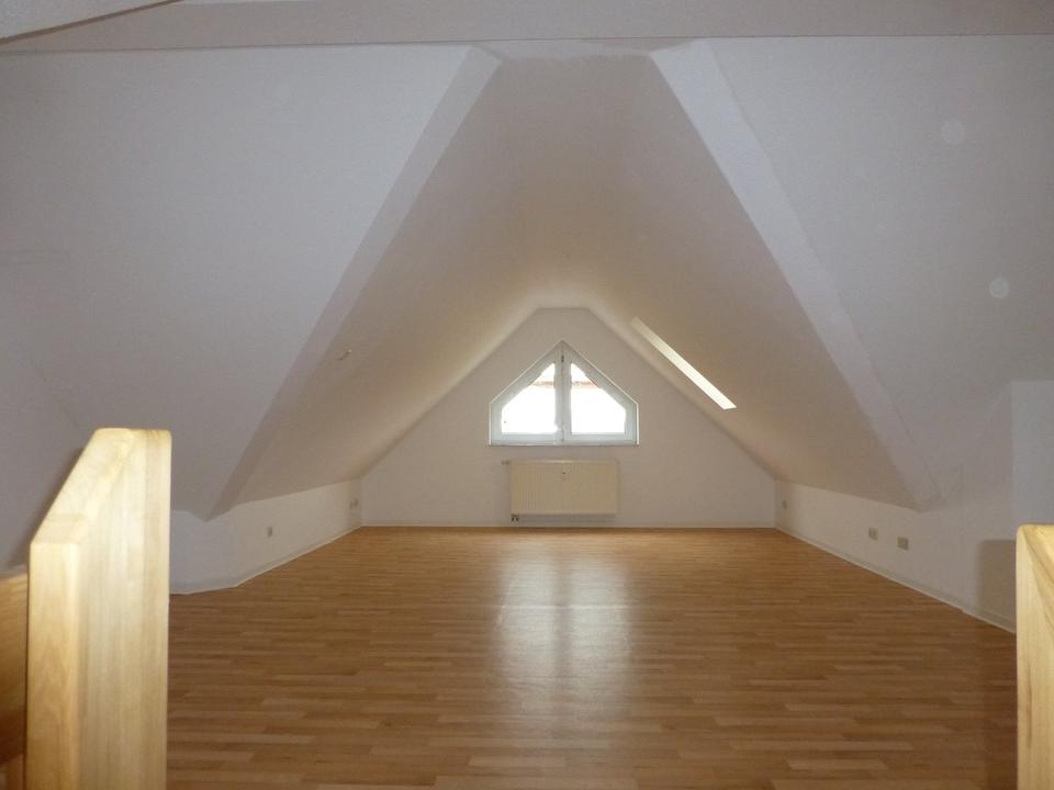 Thumbnail-5 Zimmer, 2 Bäder über den Dächern von Ronneburg mit Lift