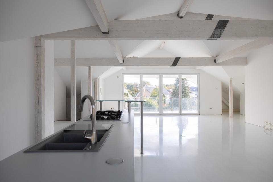 Thumbnail-Dachgeschosswohnung direkt am Gaßbachtal in Stromberg