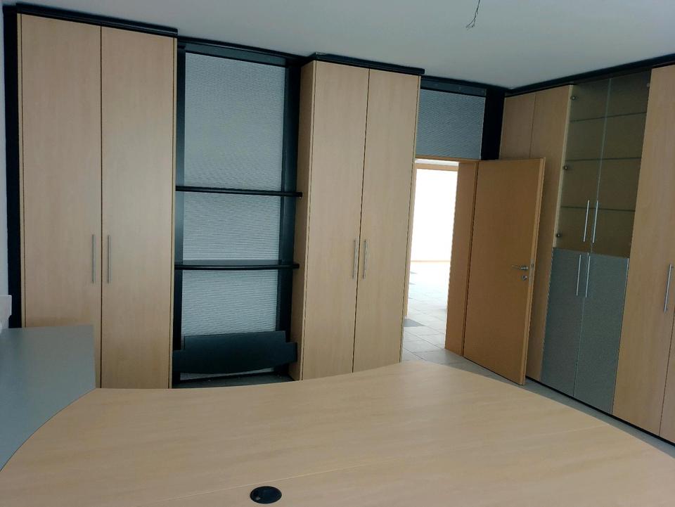 Thumbnail-Modernes Büro in ruhiger Lage