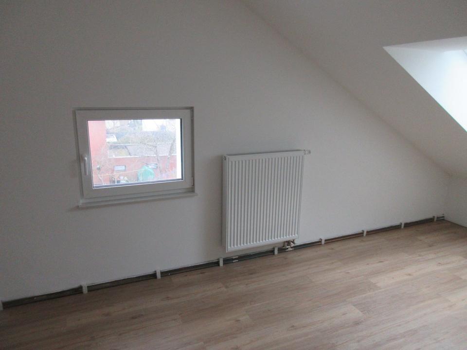 Thumbnail-Helle 41 qm Wohnung im DG; 1 Zimmer in Salzkotten