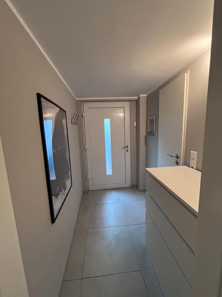 Thumbnail-Souterrainwohnung (40qm) mit separatem Eingang 750€ WARM