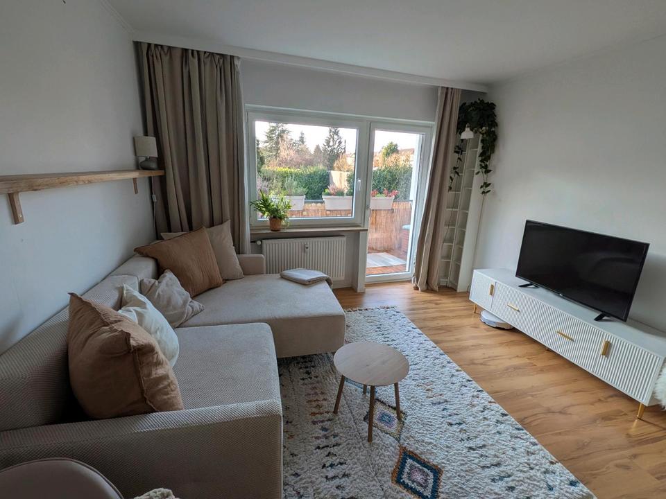 Thumbnail-Bilk, 40qm möbliertes saniertes 1 Zi. Apt, Uni Nähe, warm 1.200 €