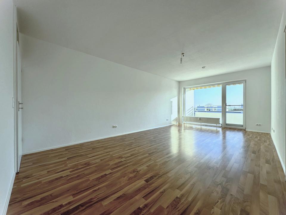 Thumbnail-Helle, moderne 3-Zimmer Whg m. großem Balkon & TG-Stellplatz