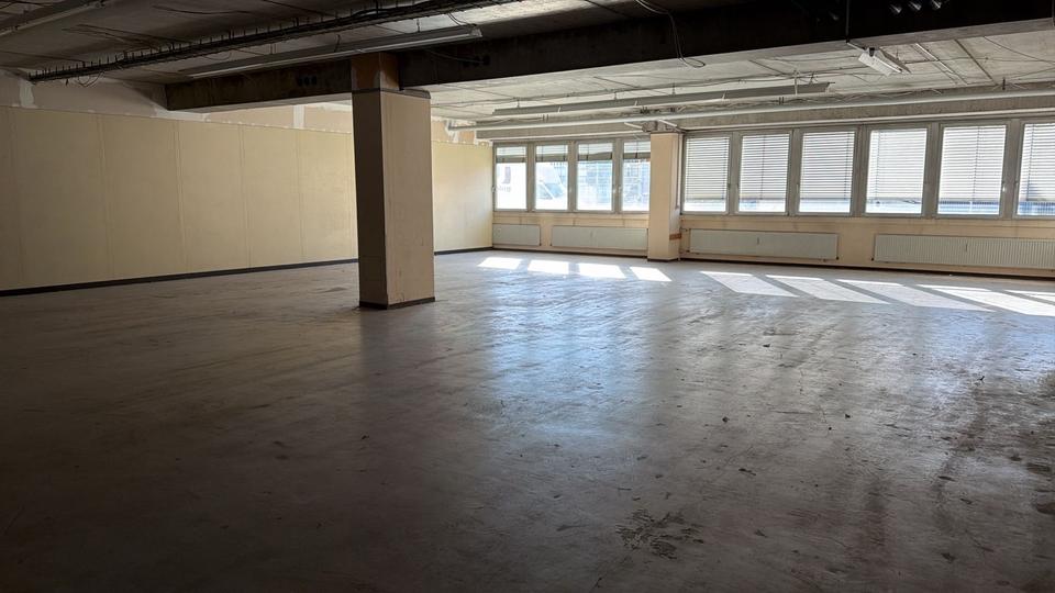 Thumbnail-Lager 300sqm eigene Rampe Dreieich