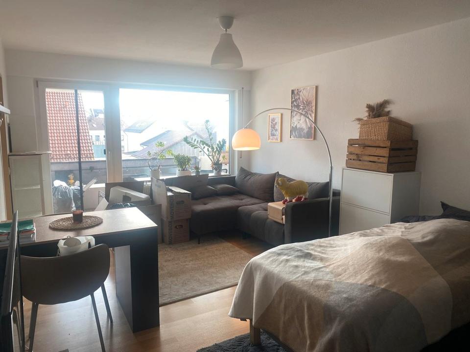 Thumbnail-1-Zimmer Wohnung in Neu-UlmPfuhl zu vermieten