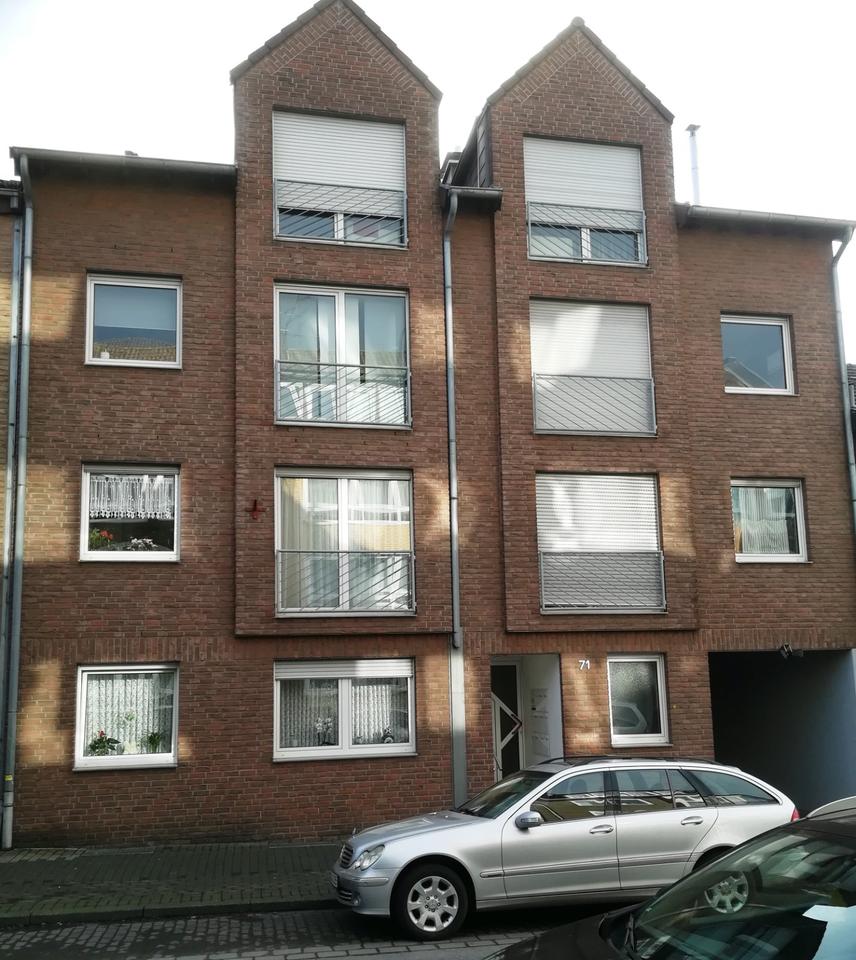 Thumbnail-Helle, hochwertige 2-Zimmer Wohnung, Südbalkon, zentrale Lage