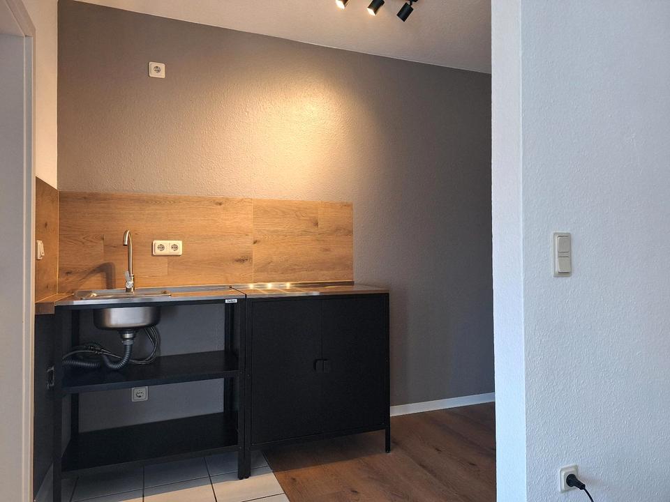 Thumbnail-1 Zimmer- Appartement in Alt-Saarbrücken