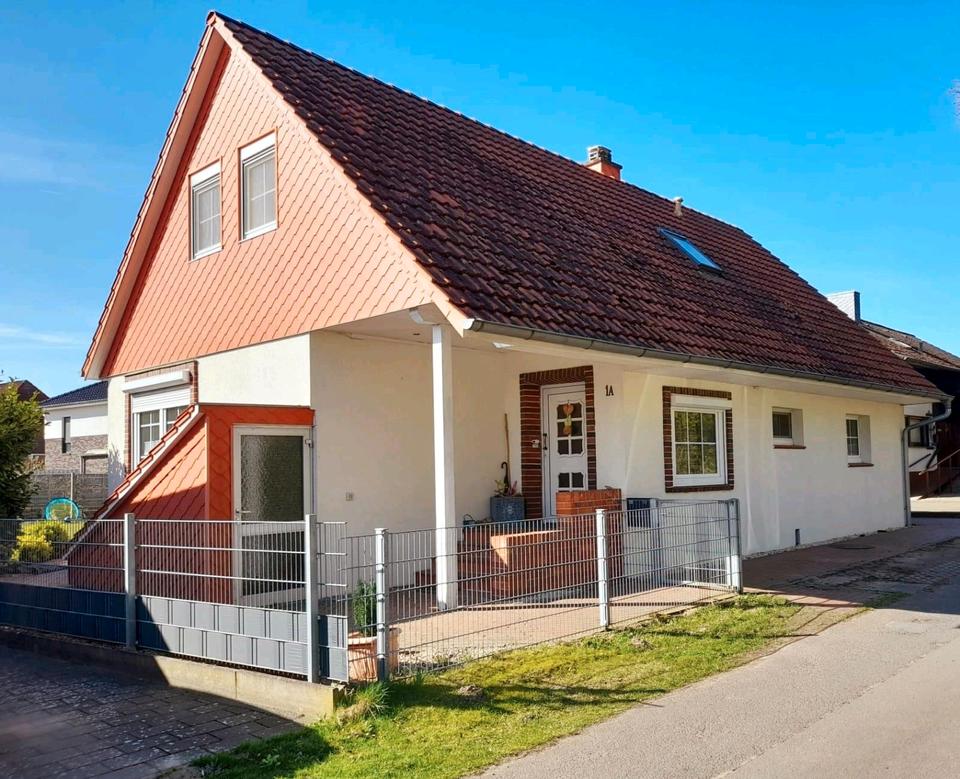 Thumbnail-Charmantes Einfamilienhaus in ruhiger, zentraler Lage mit Garten