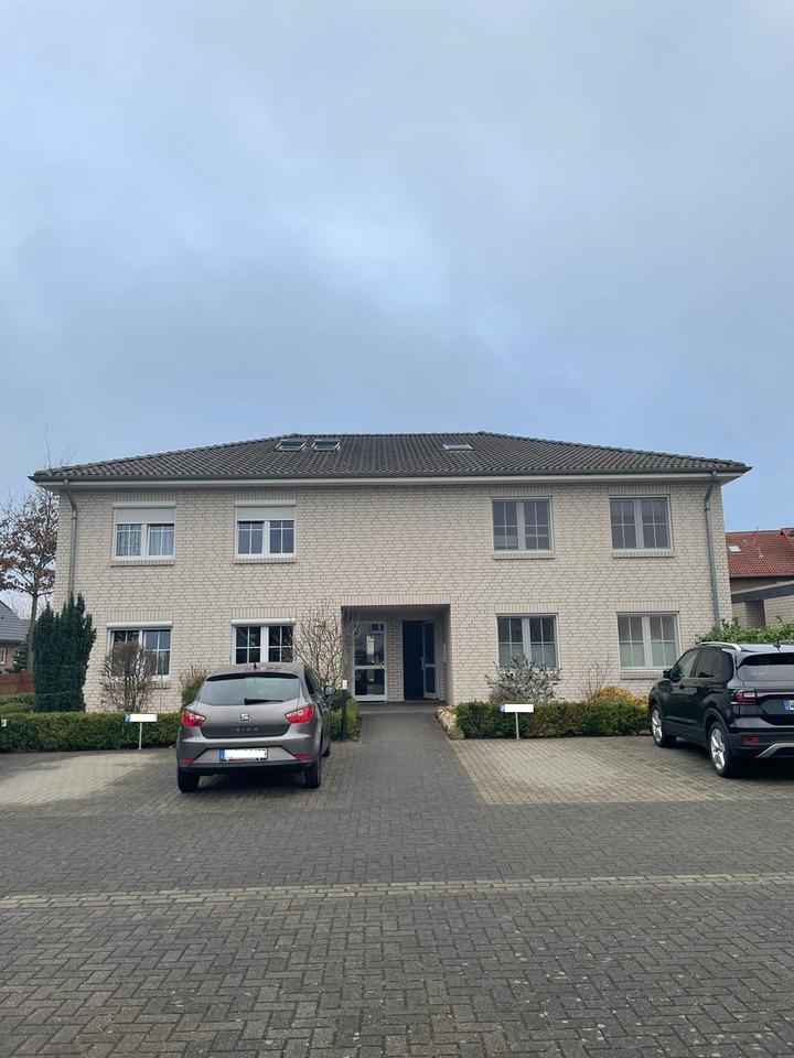 Thumbnail-Großzügige 7-Zimmer-Wohnung in Wolfsburg-Nordsteimke – 125 m²