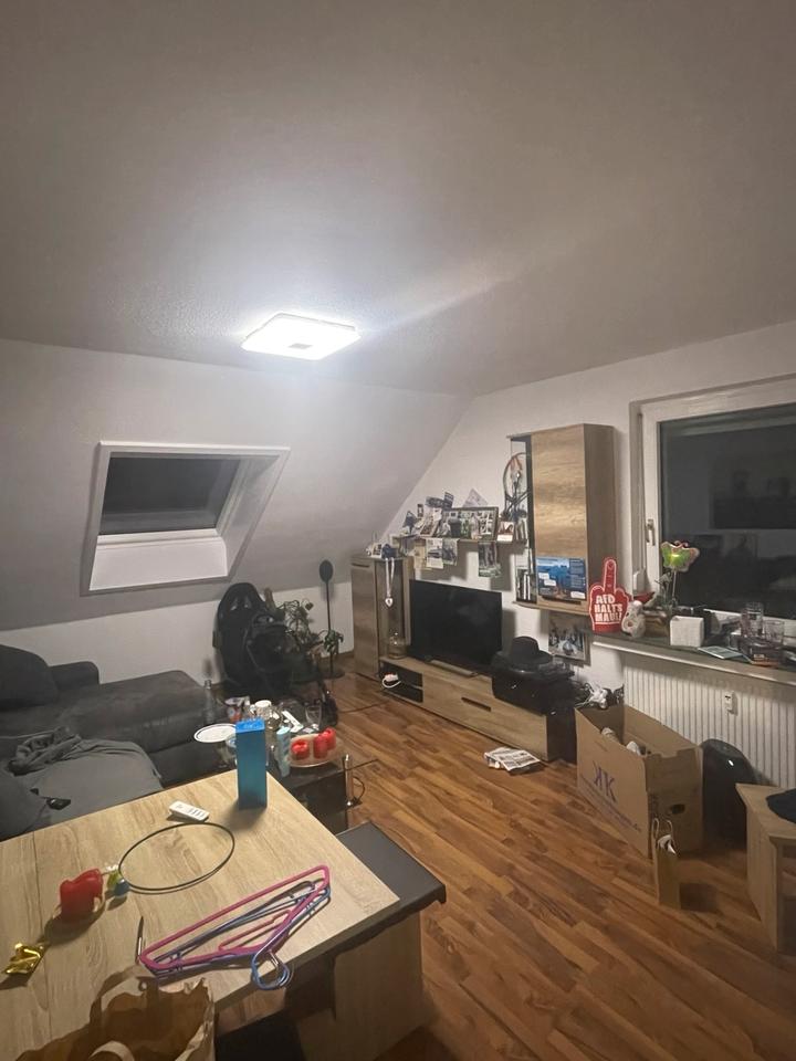 Thumbnail-Wohnung für nur 1 Monat (Mai 2026) zu vermieten. Bochum-WAT