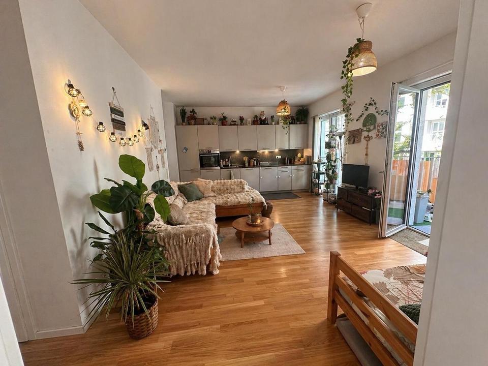 Thumbnail-Long term 3 room apartment with furniture