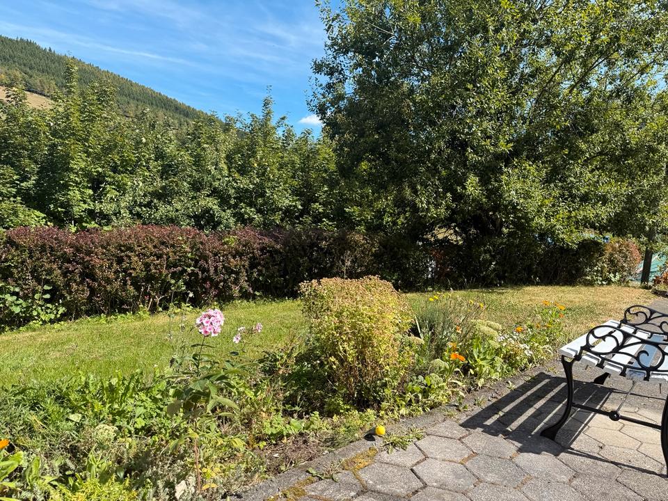 Thumbnail-Modernisierte Doppelhaushälfte