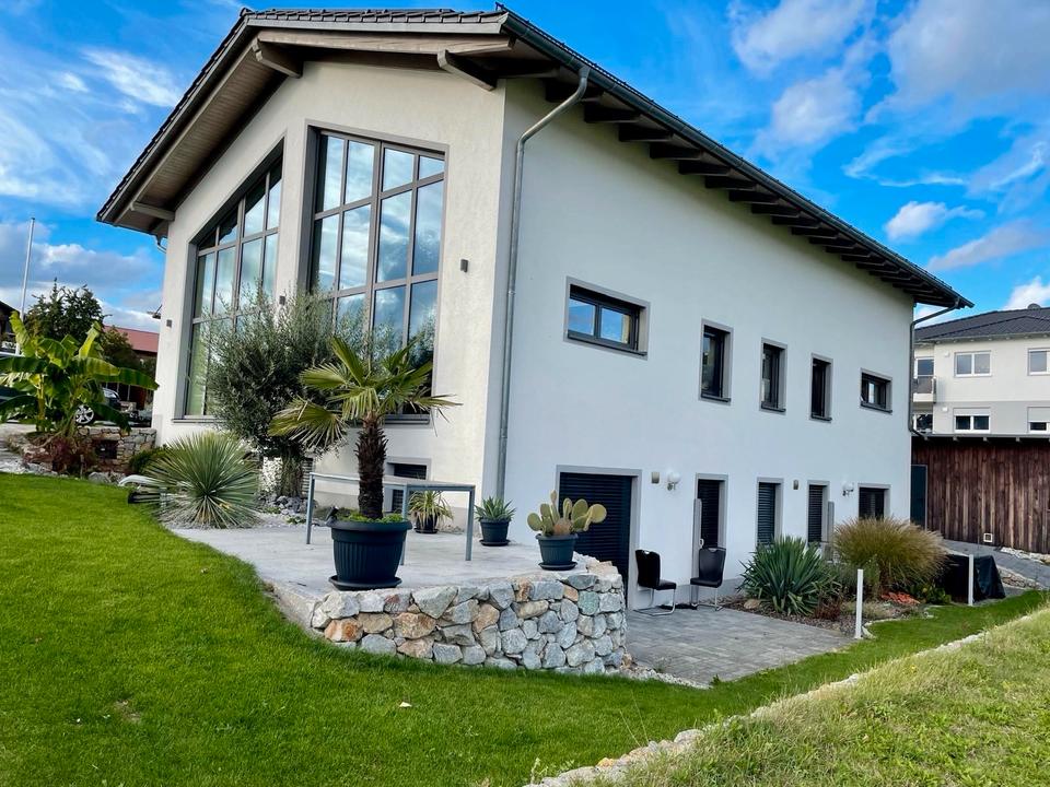 Thumbnail-Möbliertes Apartment mit Stellplatz