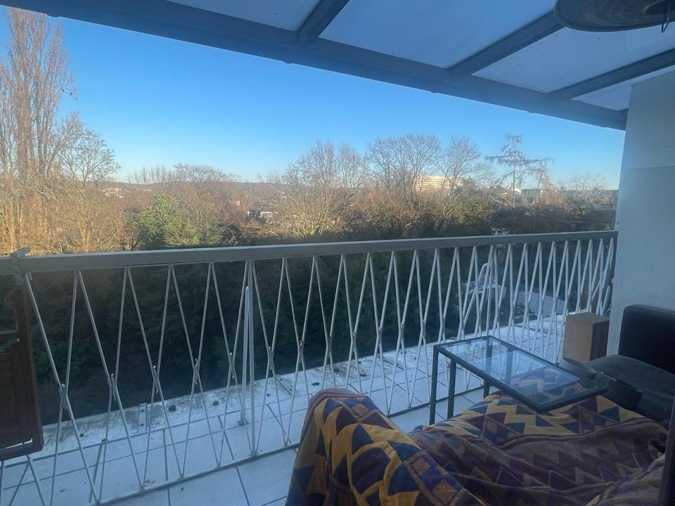 Thumbnail-Untermieter für möblierte 3 Zimmer Wohnung für 1 Jahr