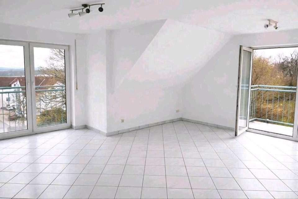 Thumbnail-Renovierte 2-Zimmerwohnung in Sonneberg Mitte