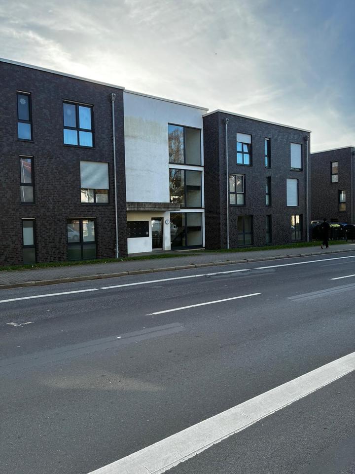 Thumbnail-3-Zimmer-Wohnung (84 m²) zu vermieten