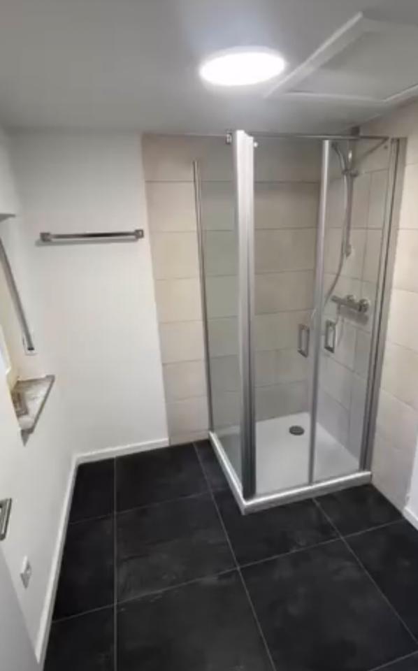 Thumbnail-Zweifamilienhaus mit 3 Garagen und Garten in Ahlen