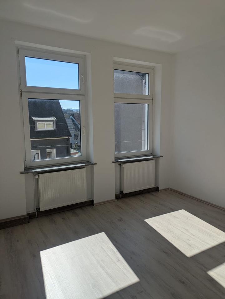 Thumbnail-Helle, renovierte 3,5 Zimmer in einem ruhigen MFH