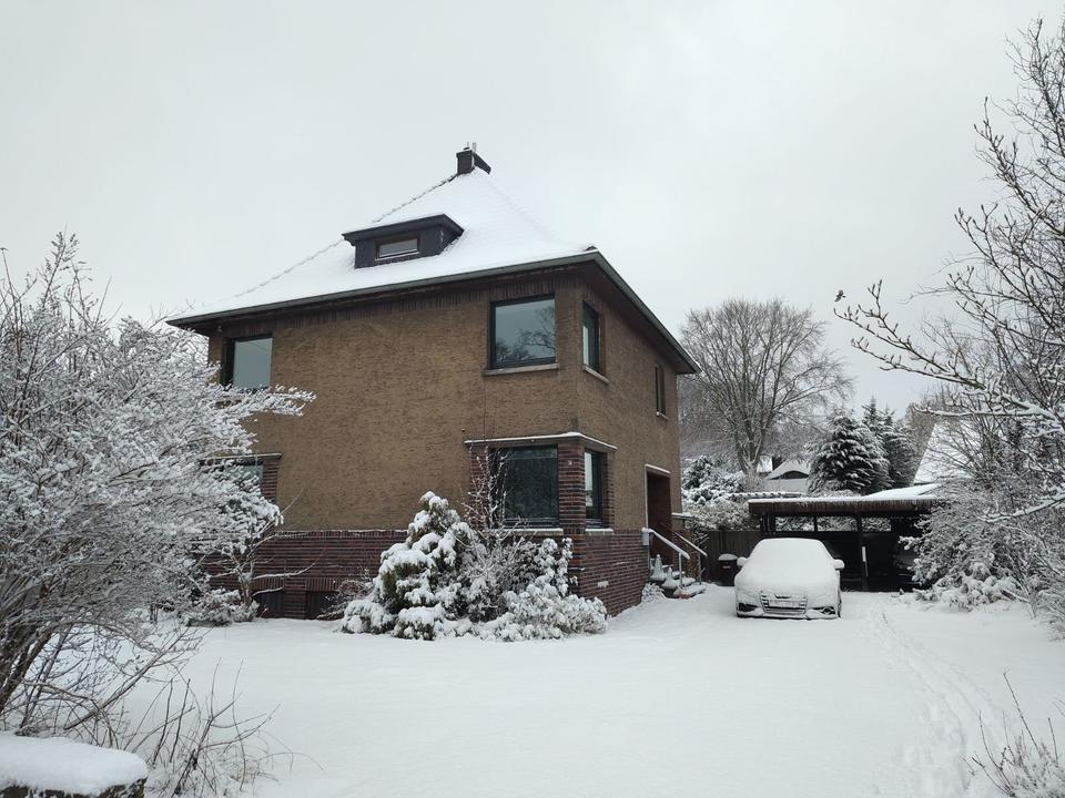 Thumbnail-Modernisiertes Einfamilienhaus mit 4 Zimmern & großem Grundstück