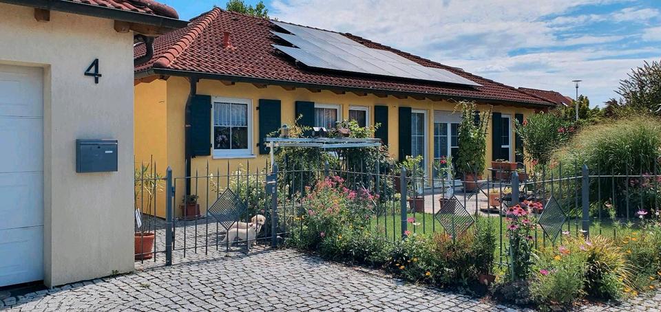 Thumbnail-Bungalow, Niedrigenergie Haus mit Klimaanlage + PV