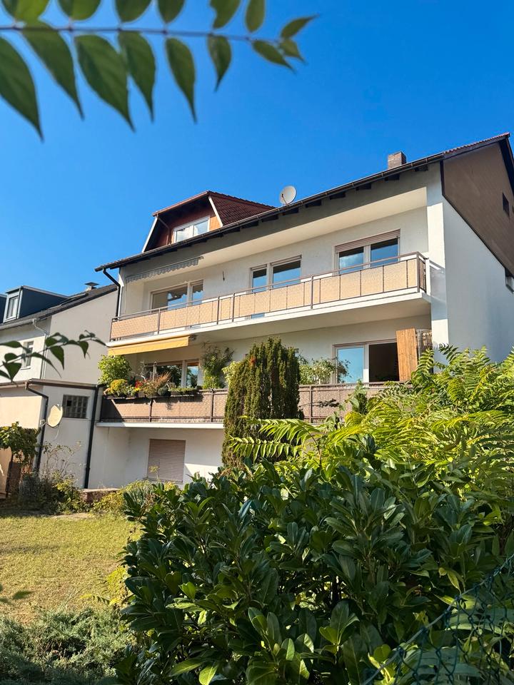 Thumbnail-Sanierte Exklusive 4 Zimmer Wohnung in Eberstadt Waldnähe