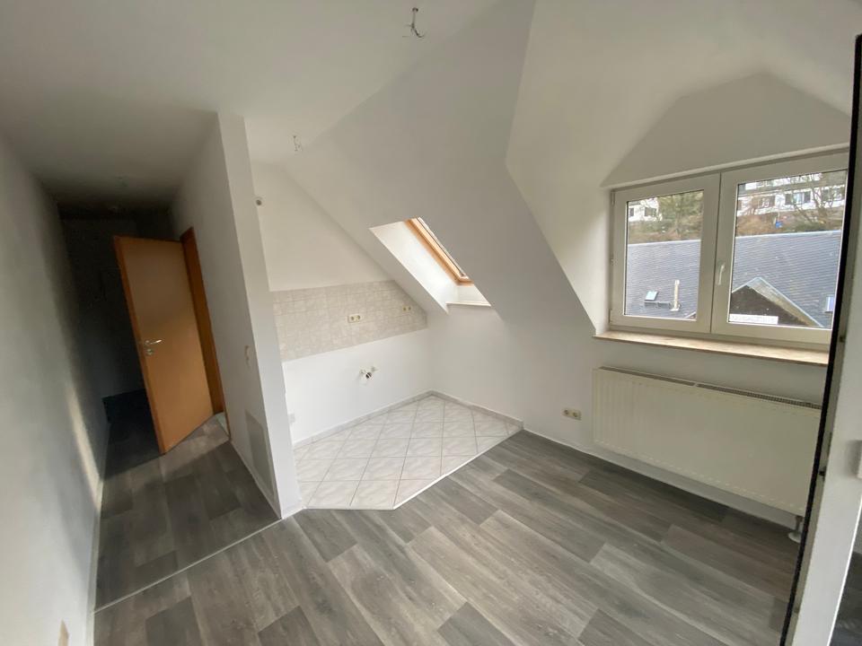 Thumbnail-Hübsches 2-Raum-Appartment mit Balkon in Greiz (WE17)