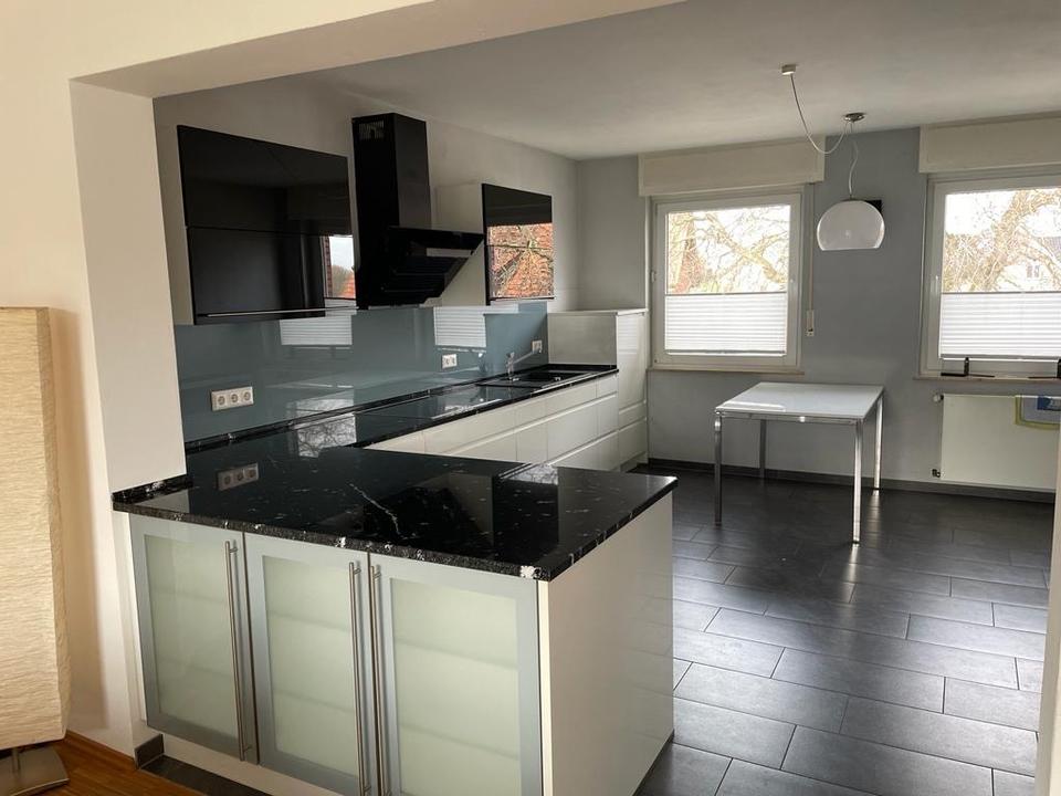 Thumbnail-Wohnung zu vermieten, ca.170qm, 4 Schlafz. Balkon , Gartennutz.