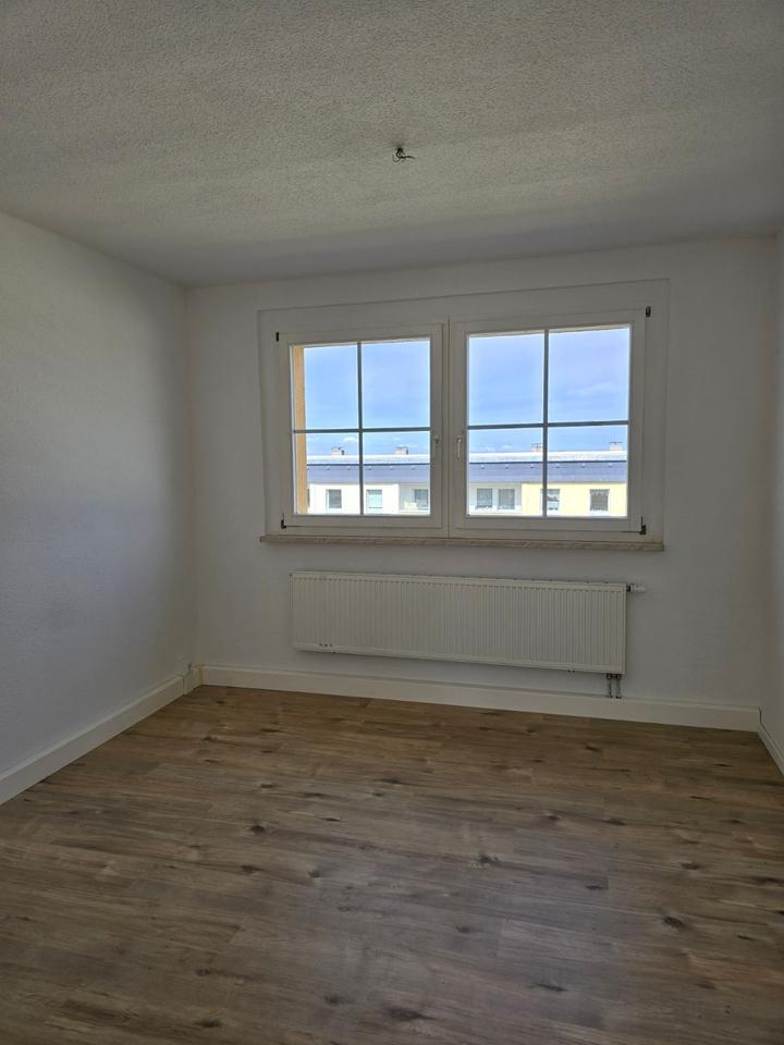 Thumbnail-3 Monate Kaltmietfrei 3 Zimmer Wohnung mit Balkon 