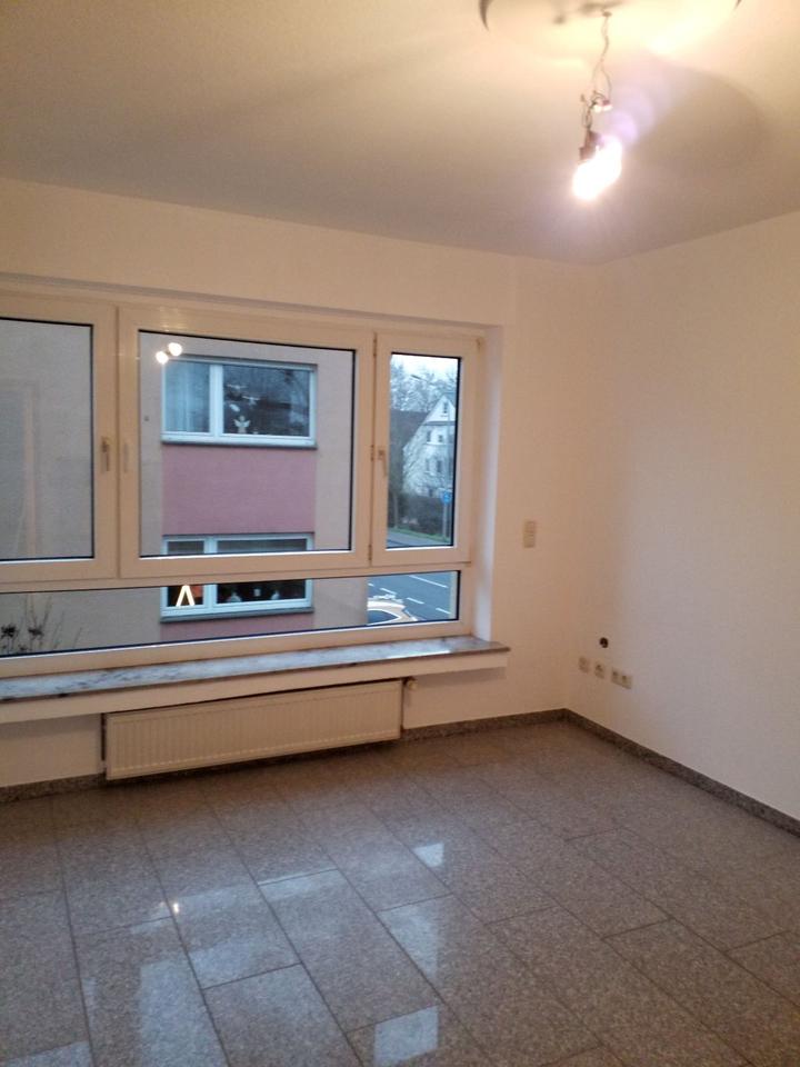 Thumbnail-Modernisierte 2-Zimmer-Wohnung mit Balkon & Blick ins Grüne