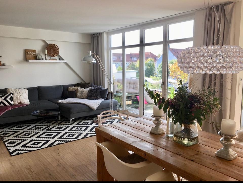 Thumbnail-Exklusive Maisonette mit großer Dachterrasse in charmantem Altbau