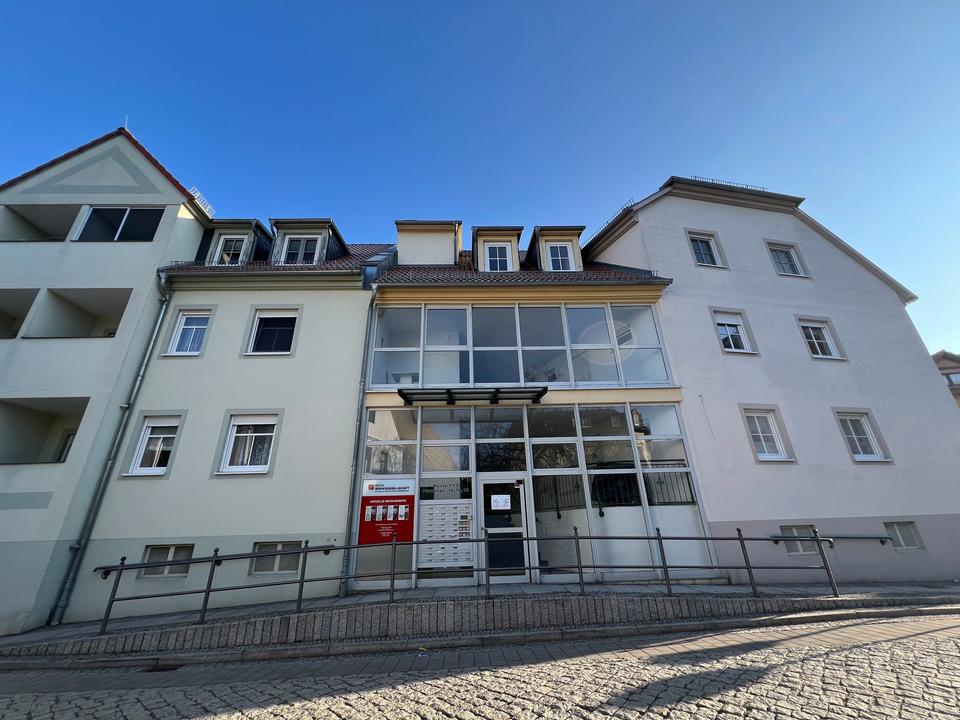 Thumbnail-*1.Monat. Kaltmietfrei* SENIORENWOHNUNG - barrierefrei und altersgerecht** Mit Einbauküche**2-Raum-Wohnung mit Loggia