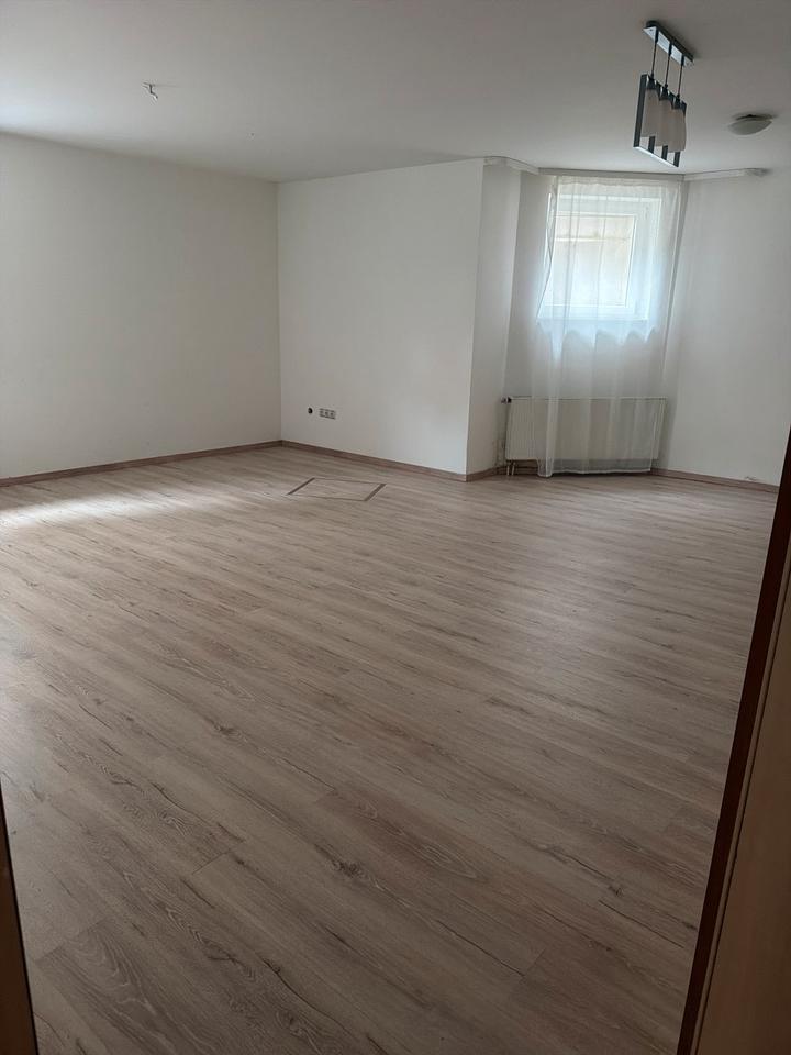 Thumbnail-KELLERWOHNUNG Mehrfamilienhaus VELLMAR