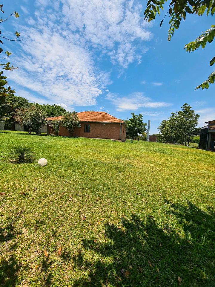 Thumbnail-Paraguay Colonia Neufeld | Großes Wohnhaus | 1 ha Grundstück