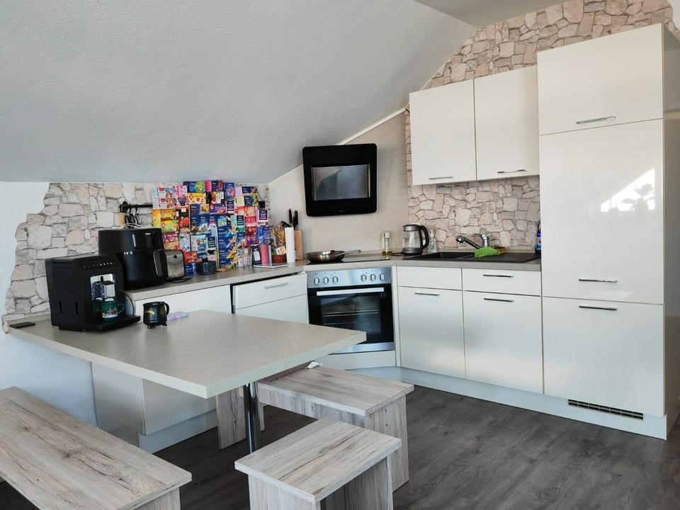 Thumbnail-Attraktive 3 Z-Whg. OG mit Balkon - Ortskern Friedrichsfehn