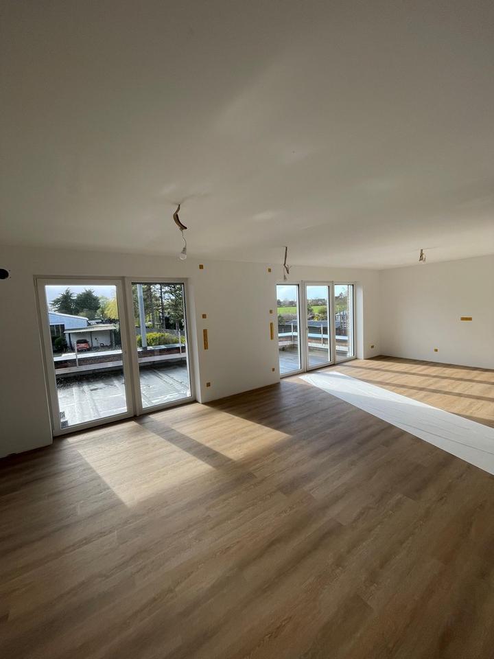 Thumbnail-Attraktive 2,5 Zimmer Wohnung im 1.OG mit Dachterasse in Kempen, St.Hubert