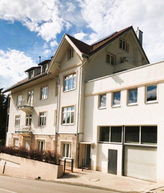 Thumbnail-Möblierte 4-Zi Wohnung, ideal für Mitarbeiter oder WG