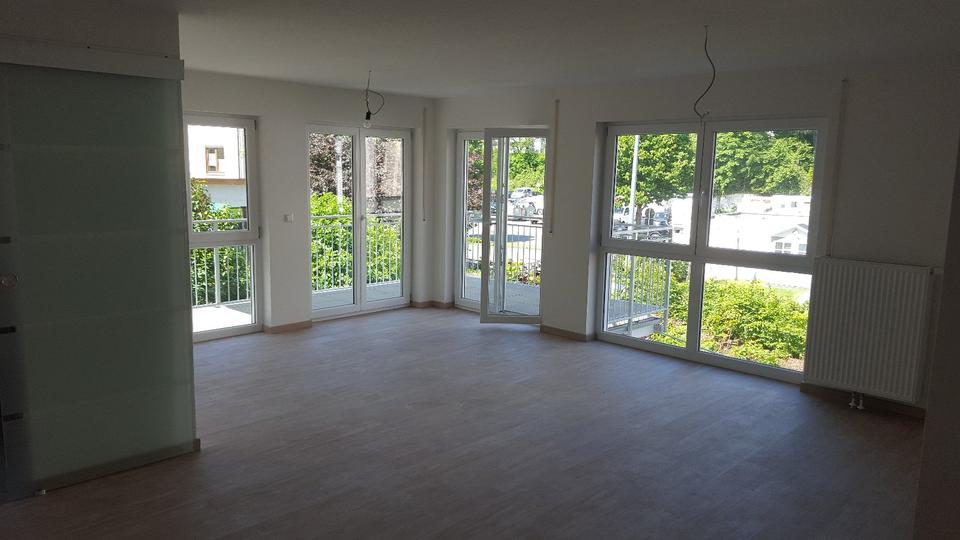 Thumbnail-gepflegte 3,5-Zi-Erdgeschosswohnung mit EBK, Garten in Eningen