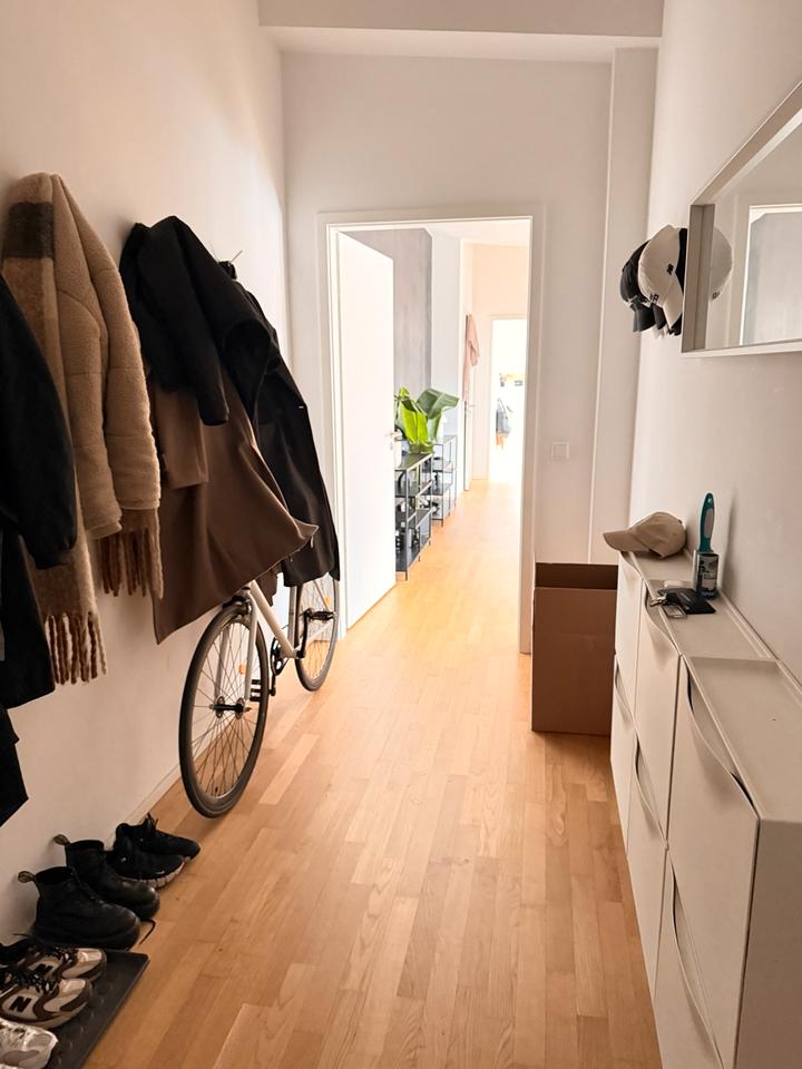 Thumbnail-Moderne, helle 2-Zimmer Wohnung mit Balkon