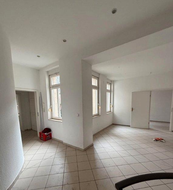 Thumbnail-3,5 Zimmer WohnungGewerbeeinheit Dresden Neustadt