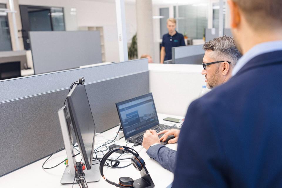 Thumbnail-Moderne Bürofläche: 1 Büroraum + 8-Pers. Besprechungsraum, flexibel